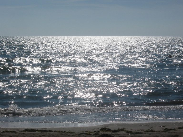 mare più vicino a Matova