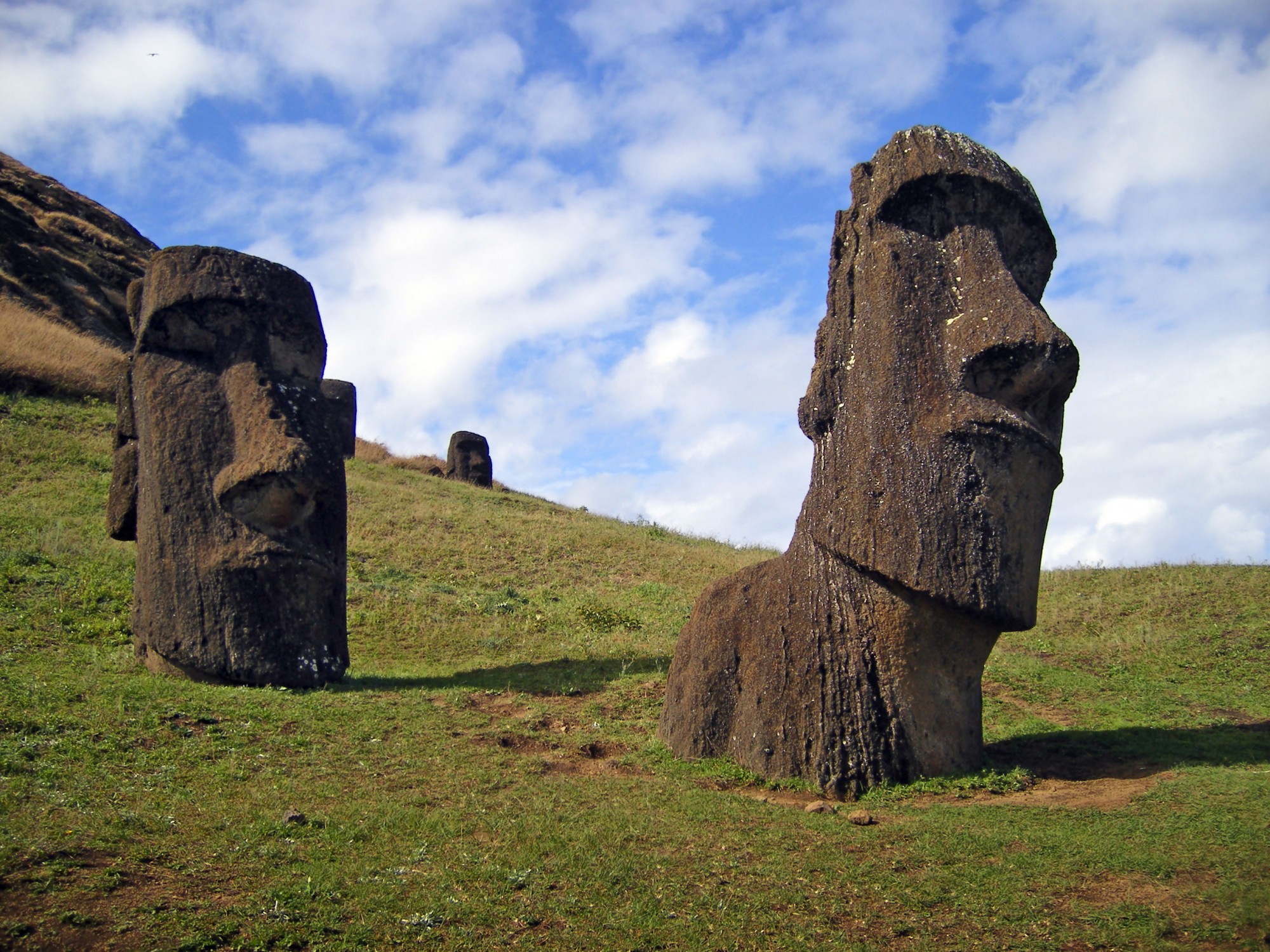 Easter Island 9 1 2000x1500