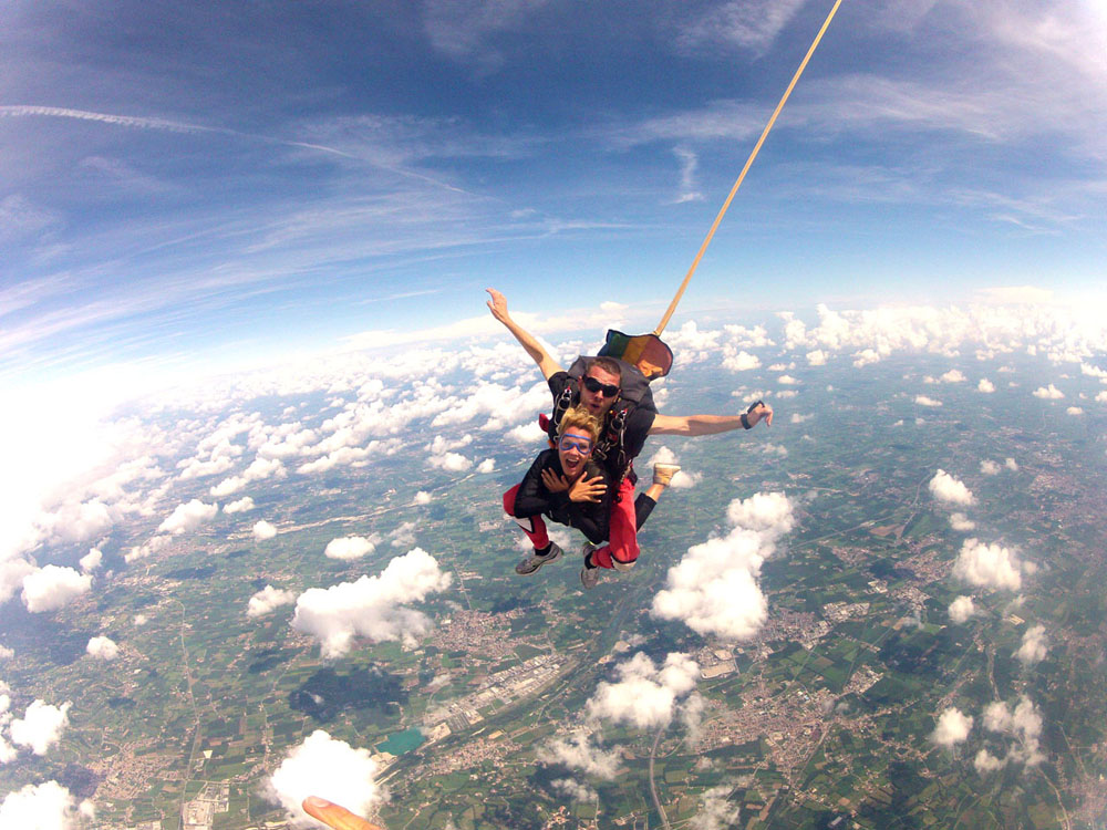 Costo lancio con il paracadute