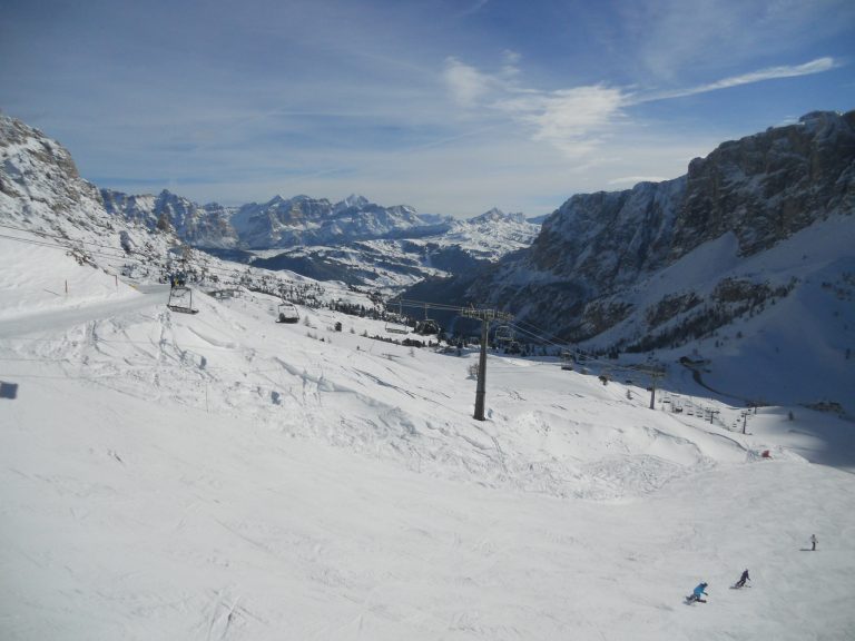 Piste da sci aperte in Val Gardena