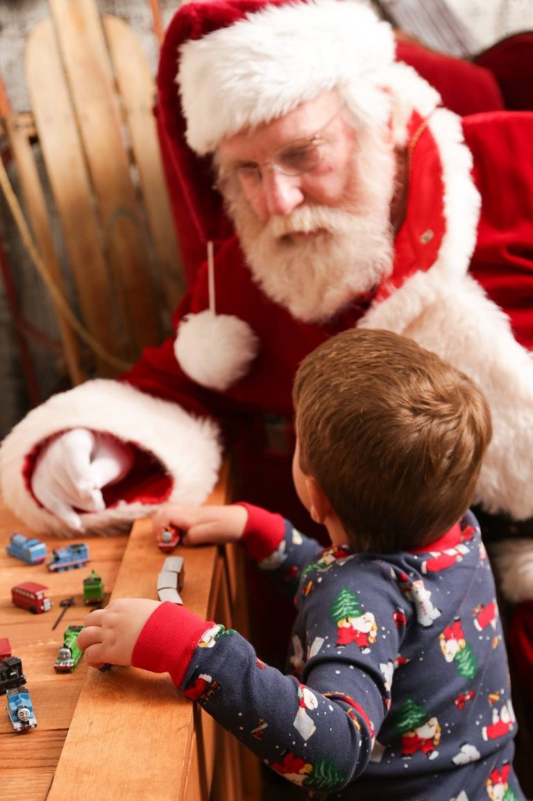 santa 2466242 1920