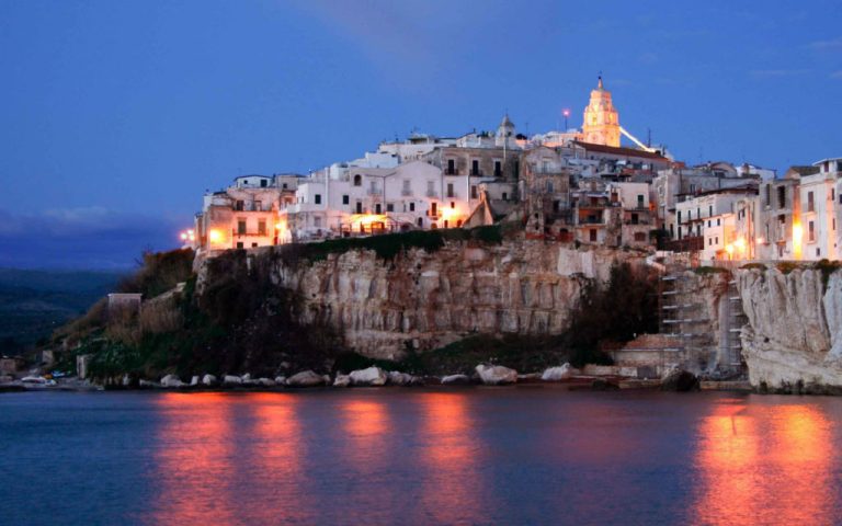 10 mete insolite per ponte 2 giugno in Italia per coppie