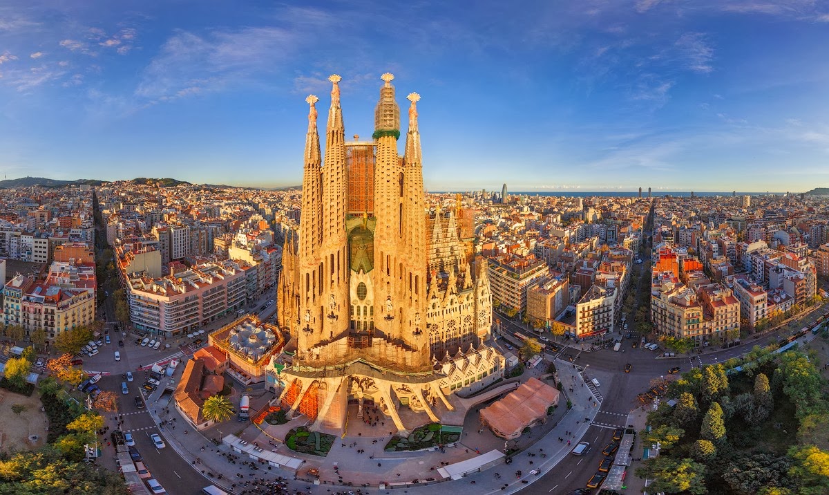 Barcellona: itinerari per visitare a piedi la città in un giorno
