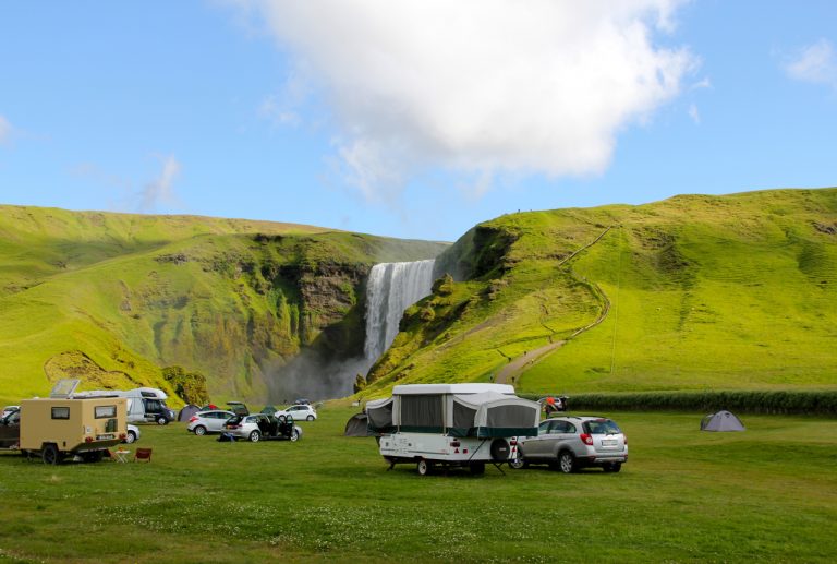 Basso costo Islanda: 10 idee per risparmiare viaggiando