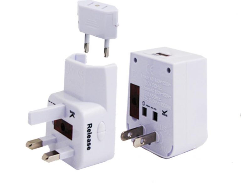 adattatore universale