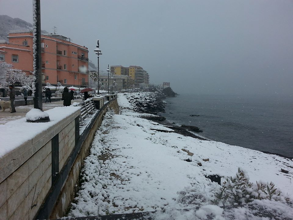 Neve al sud, Pozzuoli innevata