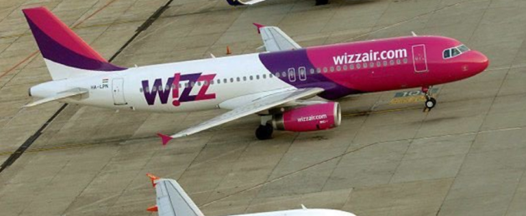 Bagaglio a mano, le nuove regole di Wizz Air dopo la multa