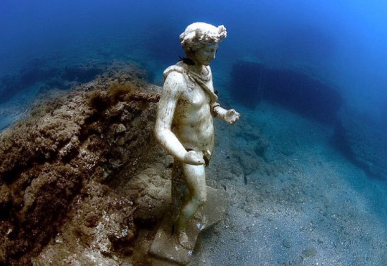 Il parco sommerso di Baia visto con gli occhi di Alberto Angela