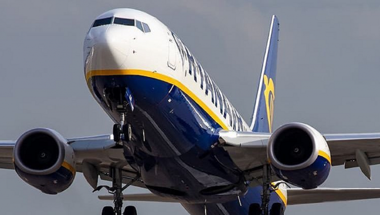 Ryanair, voli scontati per gli studenti Erasmus: le destinazioni