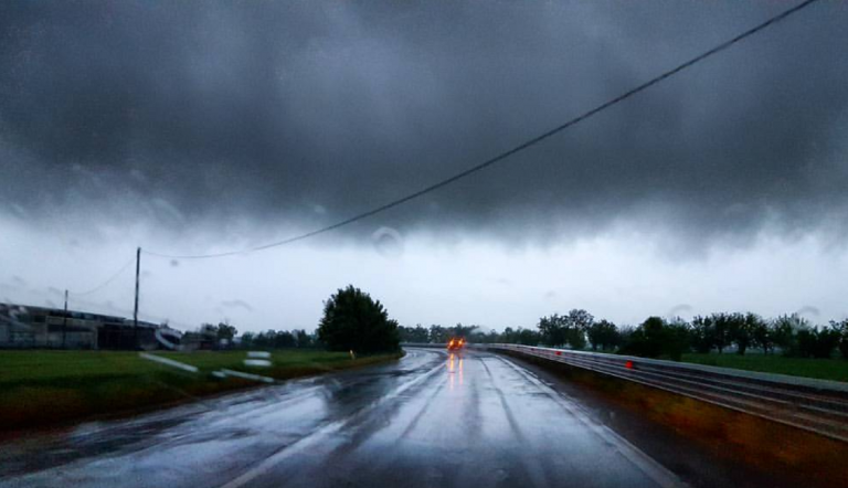 Meteo, forti piogge su tutta Italia