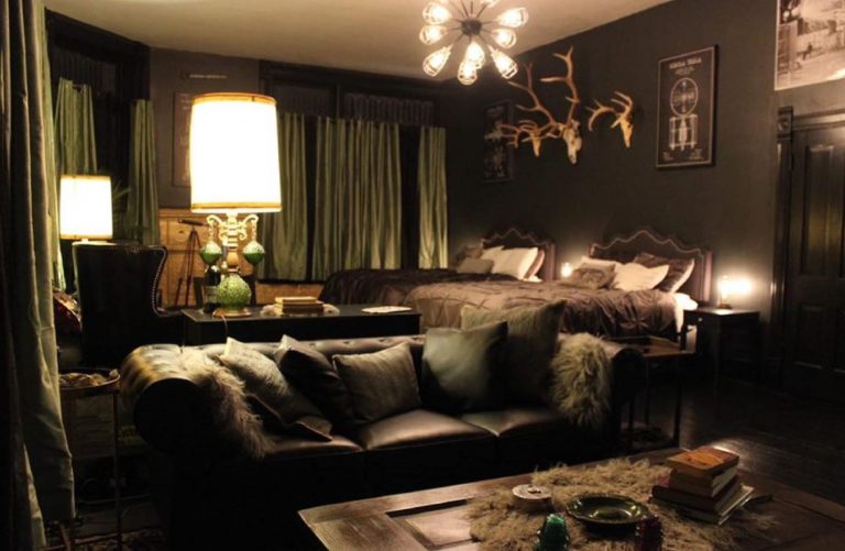 Black Monarch Hotel, Colorado: bordello diventa hotel dell'orrore