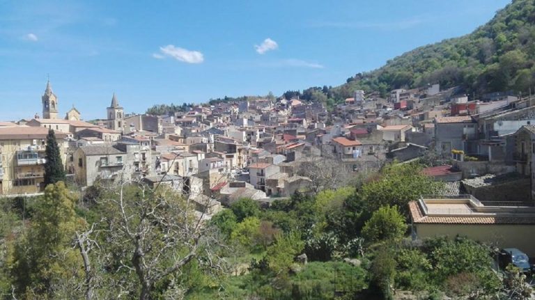 mezzojuso cosa vedere