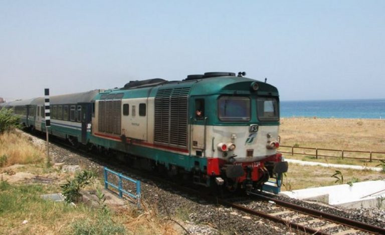 Soppressi gli Intercity notte da e per il sud Italia: le date