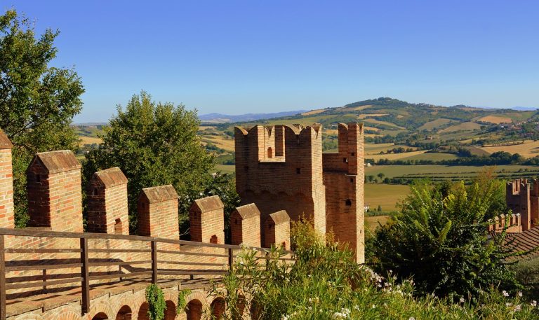 castello di gradara