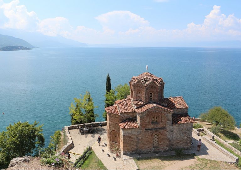 lingua macedone