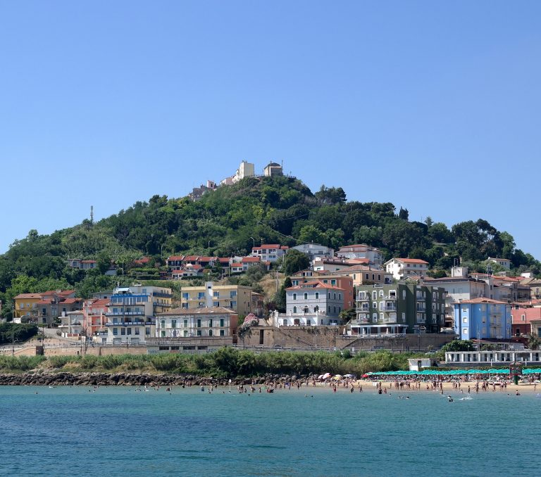 mare vicino a chieti