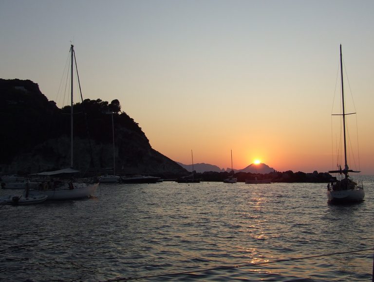 isole pontine in barca a vela