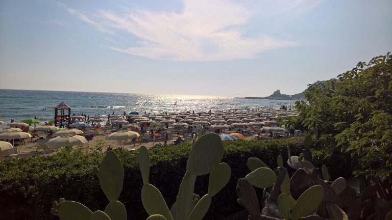 sperlonga spiagge libere