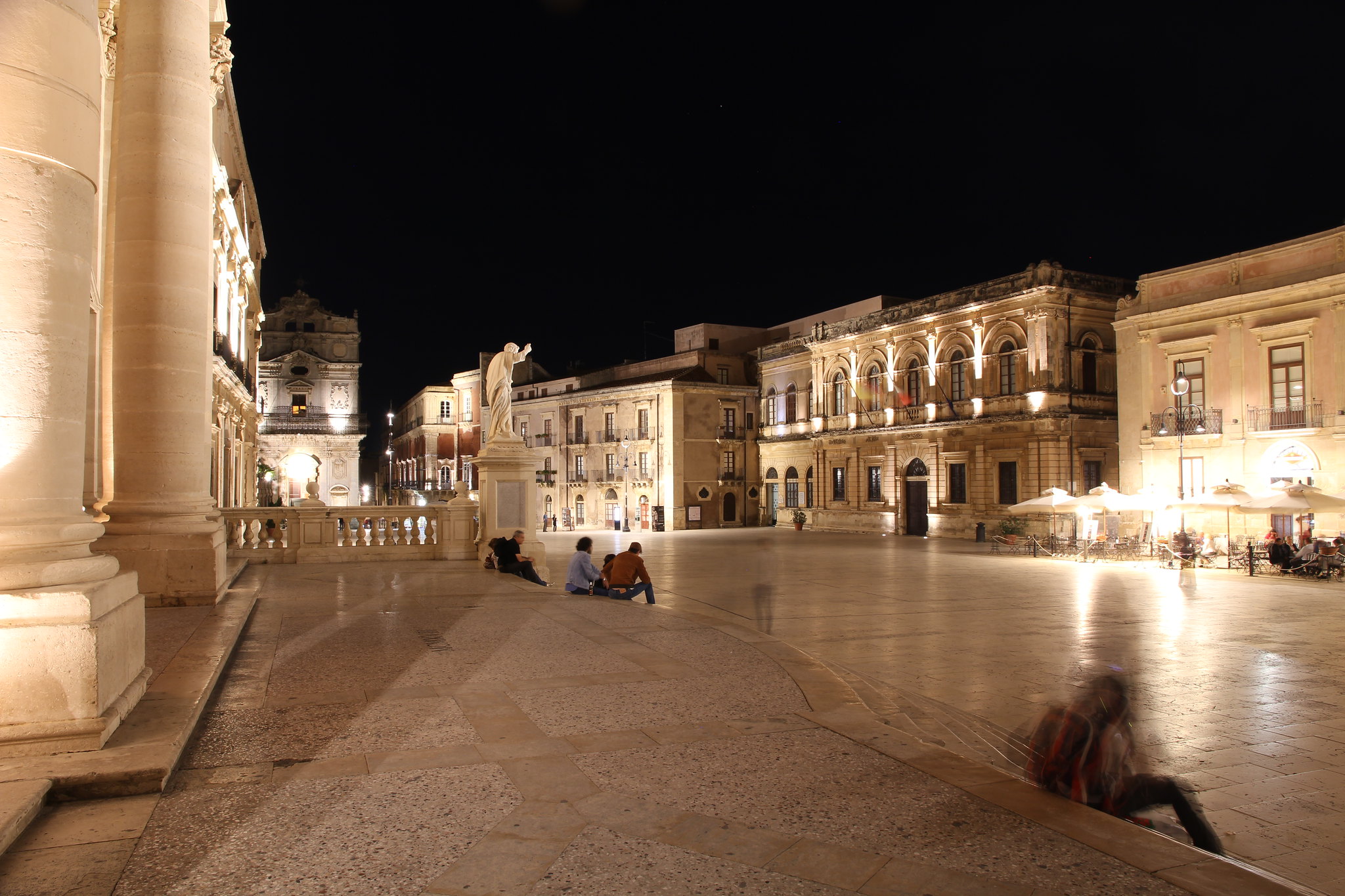 siracusa di sera