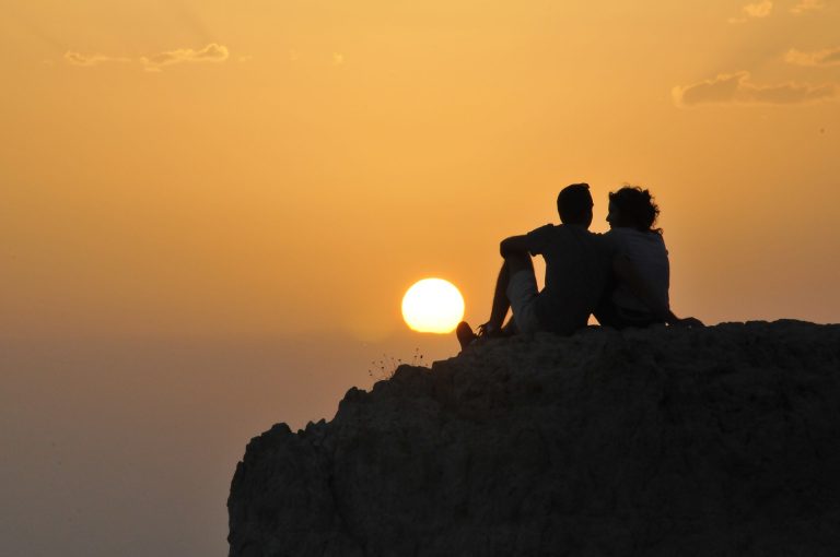 Come viaggiare con pochi soldi: consigli per i giovani