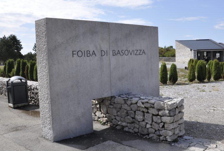 Foibe a trieste