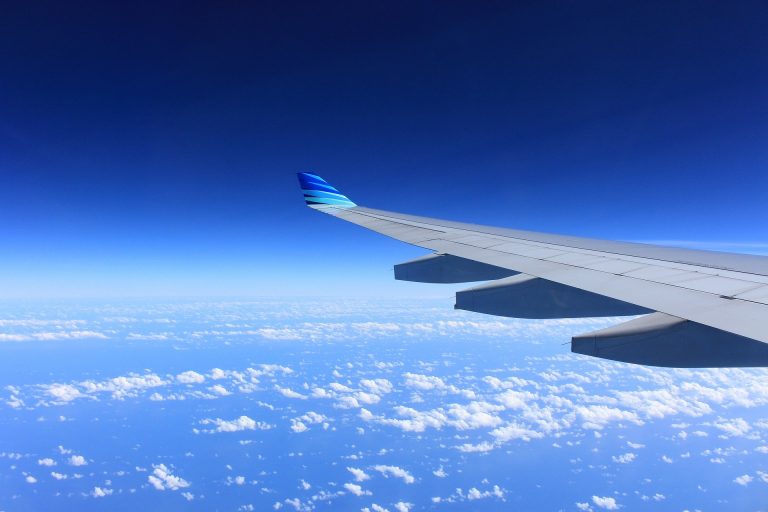regole per viaggiare in aereo