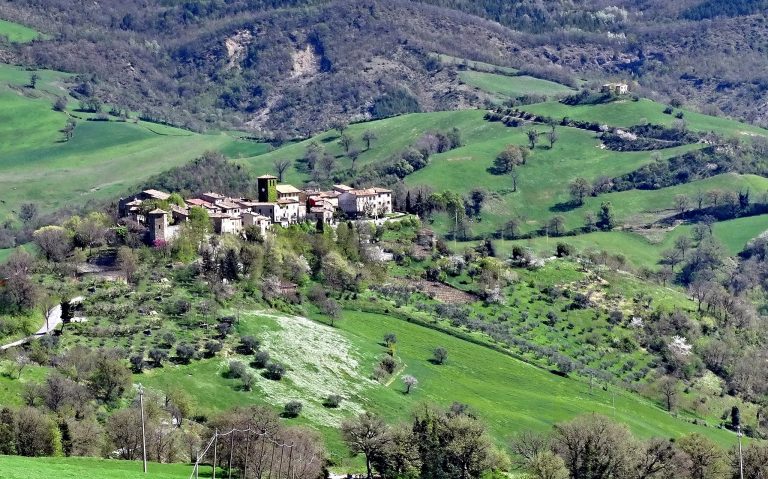 Borgo di Frontino