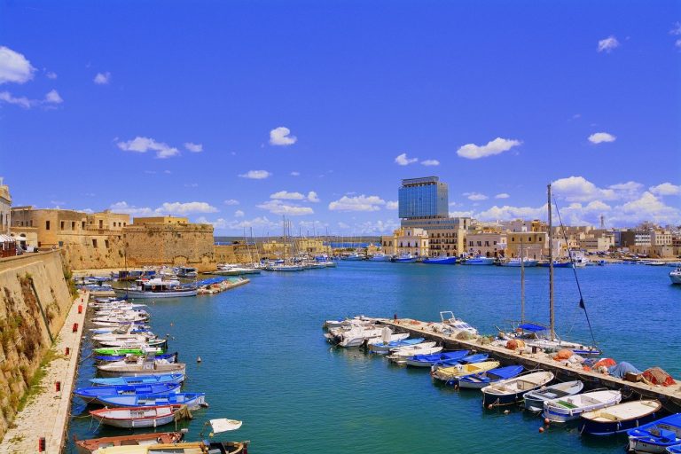 torre mozza salento baia d'oro