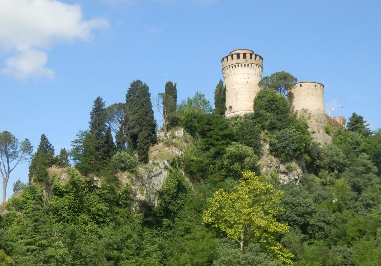 borghi medievali emilia romagna da visitare