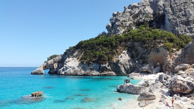 trekking sul mare sardegna