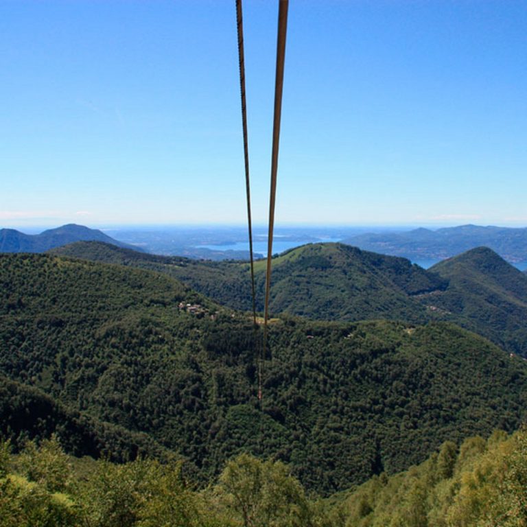 volo dell'angelo sul lago maggiore