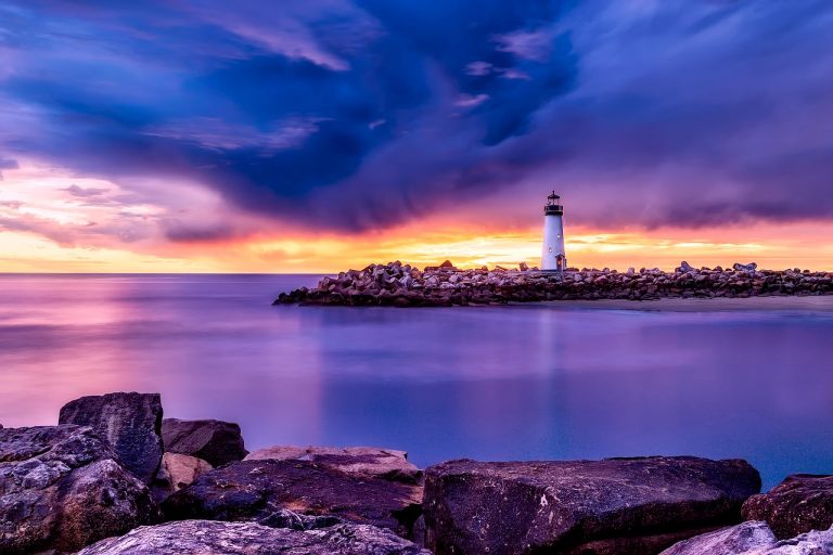 affittare un faro in bretagna