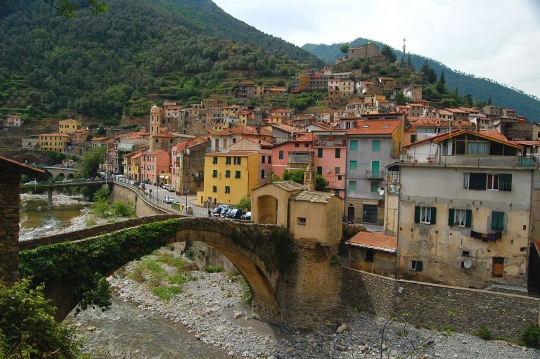 badalucco cosa vedere