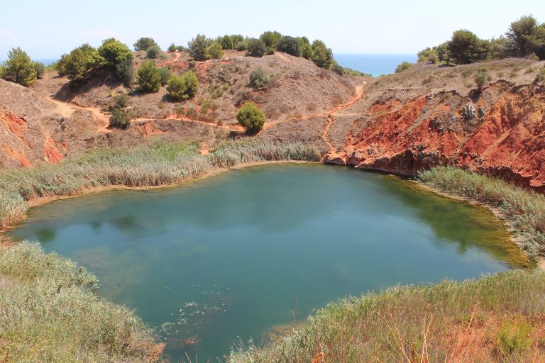 cava di bauxite otranto leggenda