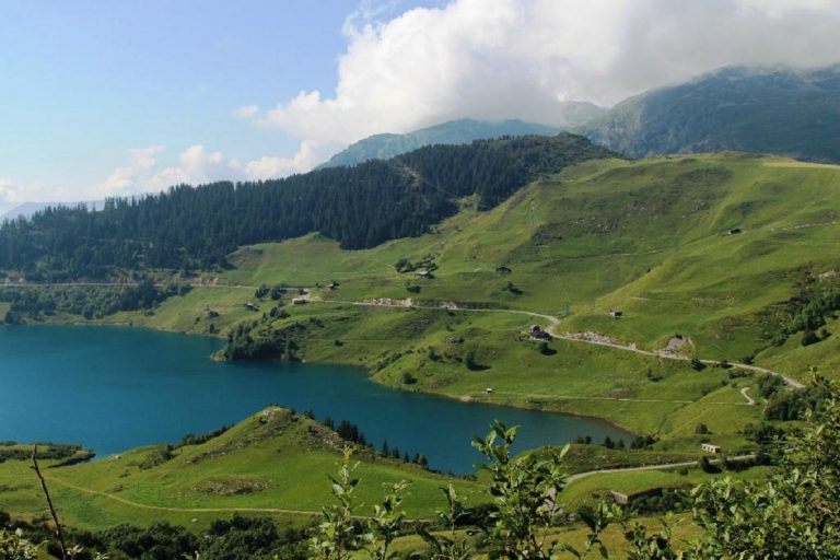 colle del nivolet in moto