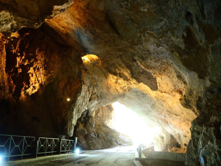 grotte di san giovanni cagliari