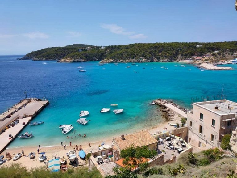 isola san domino spiagge