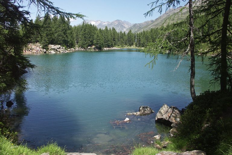 Lago azzurro madesimo
