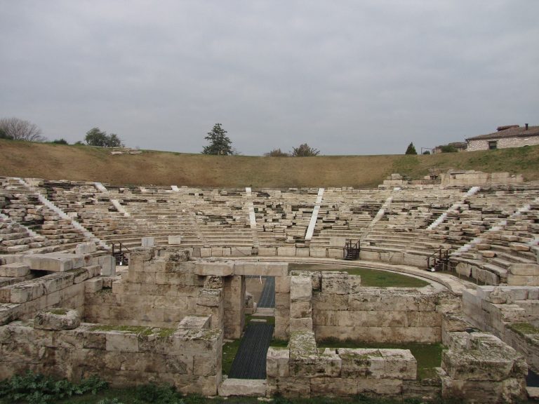 larissa grecia cosa vedere