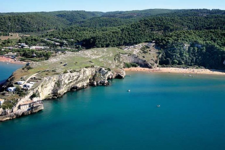 spiaggia di zaiana puglia