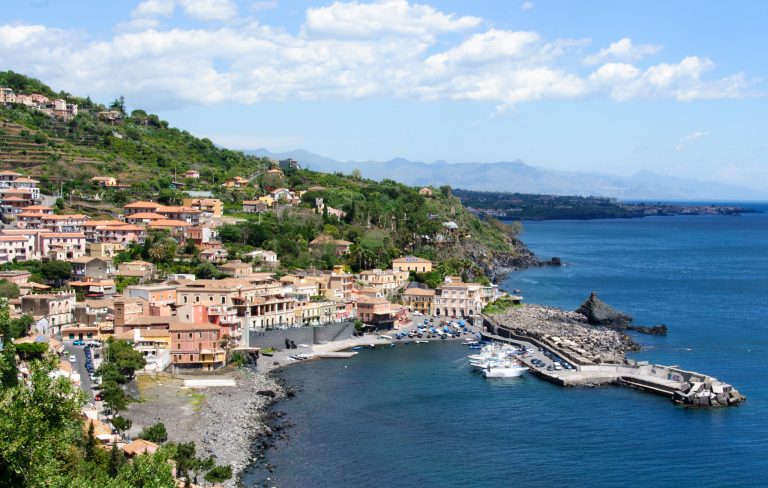 storia di aci galatea e polifemo