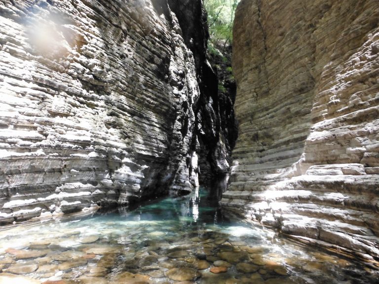 stretti di giaredo escursioni