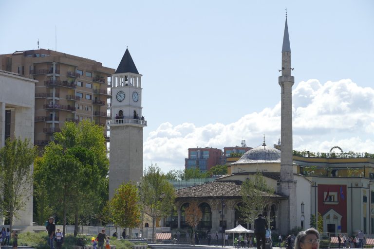 tirana cosa vedere in un giorno