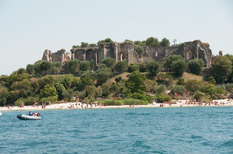 gardone riviera spiaggia libera