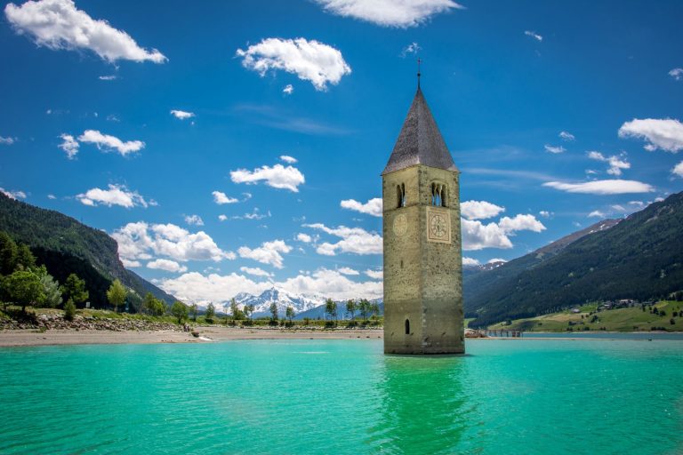 lago di resia balneabile