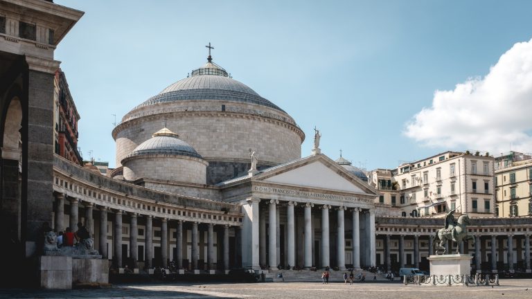 piazza del plebiscito napoli storia