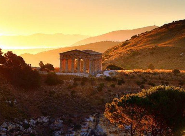segesta sicilia cosa vedere