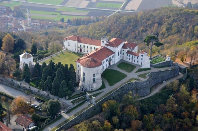 storia del castello di masino