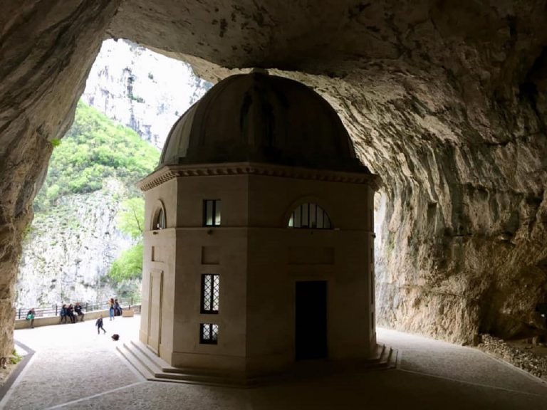 Tempio di Valadier: storia