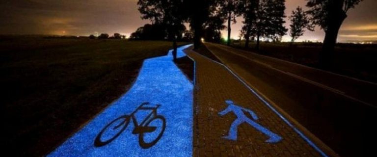 pavia pista ciclabile illuminata